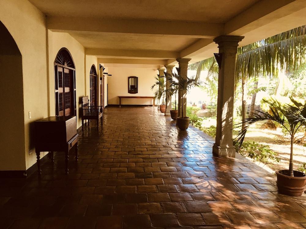 Hotel El Internacional غرناطة المظهر الخارجي الصورة