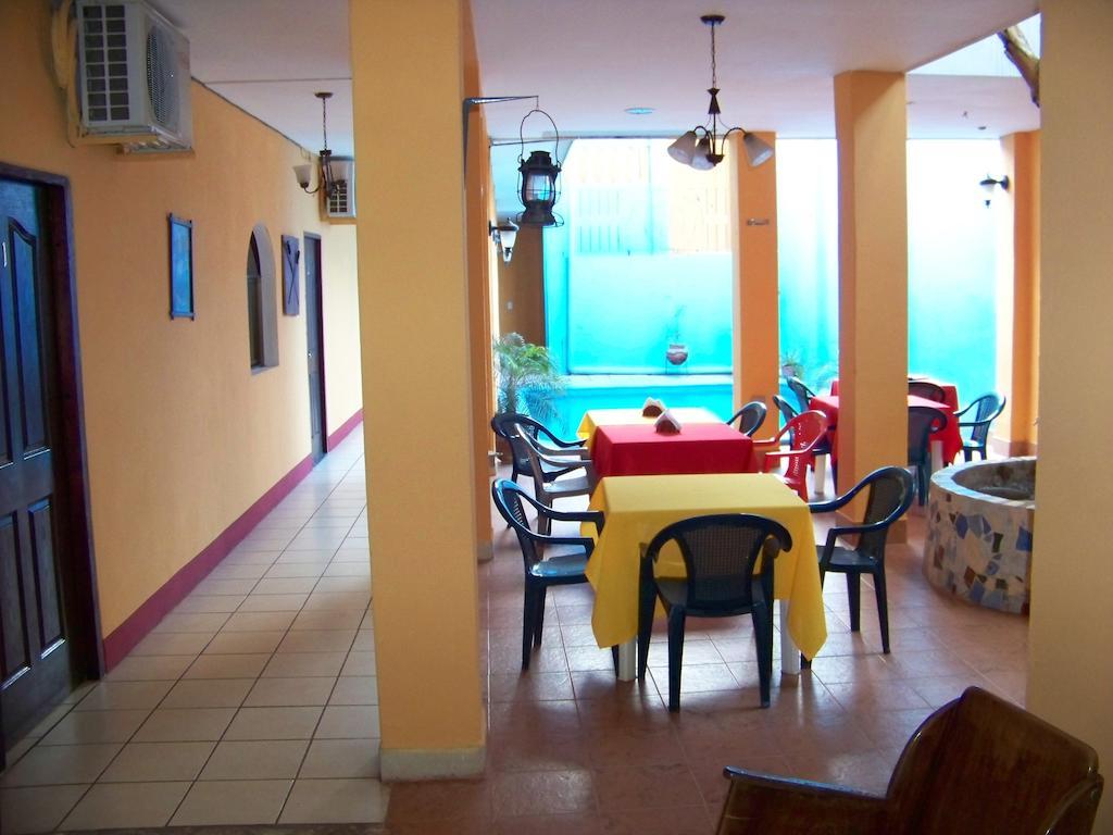 Hotel El Internacional غرناطة المظهر الخارجي الصورة